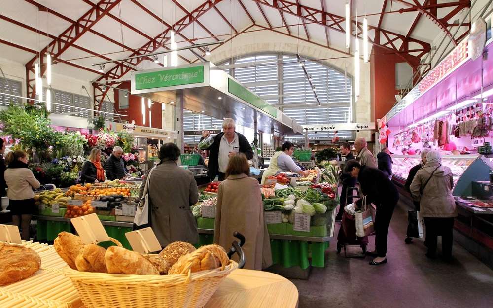 https://mdw-travel-data-us-east-1.s3.amazonaws.com/img/country/France/Les-Halles-de-Biarritz/img_02.jpg