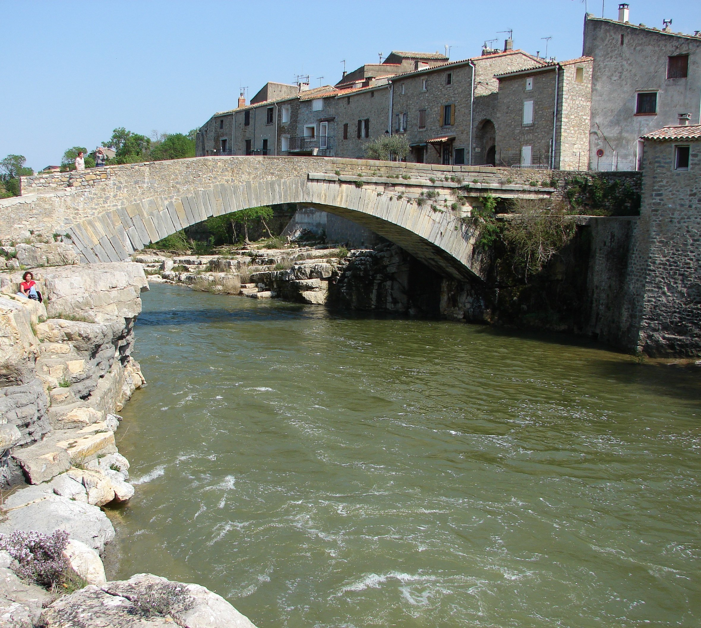 https://mdw-travel-data-us-east-1.s3.amazonaws.com/img/country/France/Lezignan-Corbieres/img_01.jpg