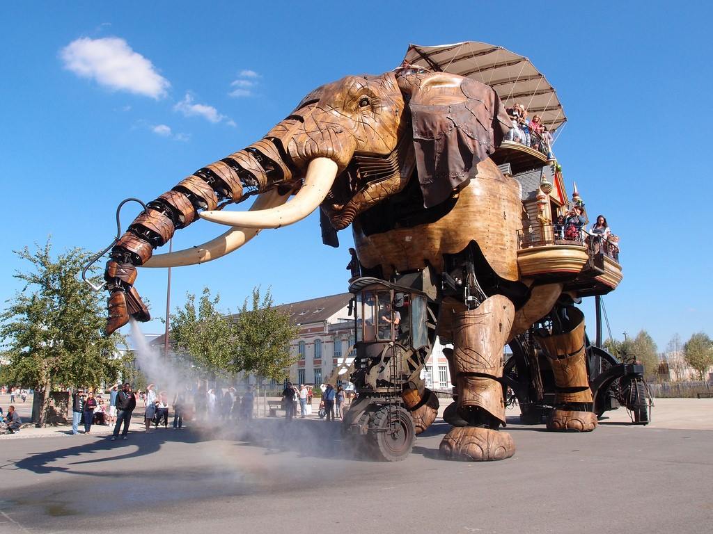 https://mdw-travel-data-us-east-1.s3.amazonaws.com/img/country/France/Machines-of-the-Isle-of-Nantes/img_01.jpg