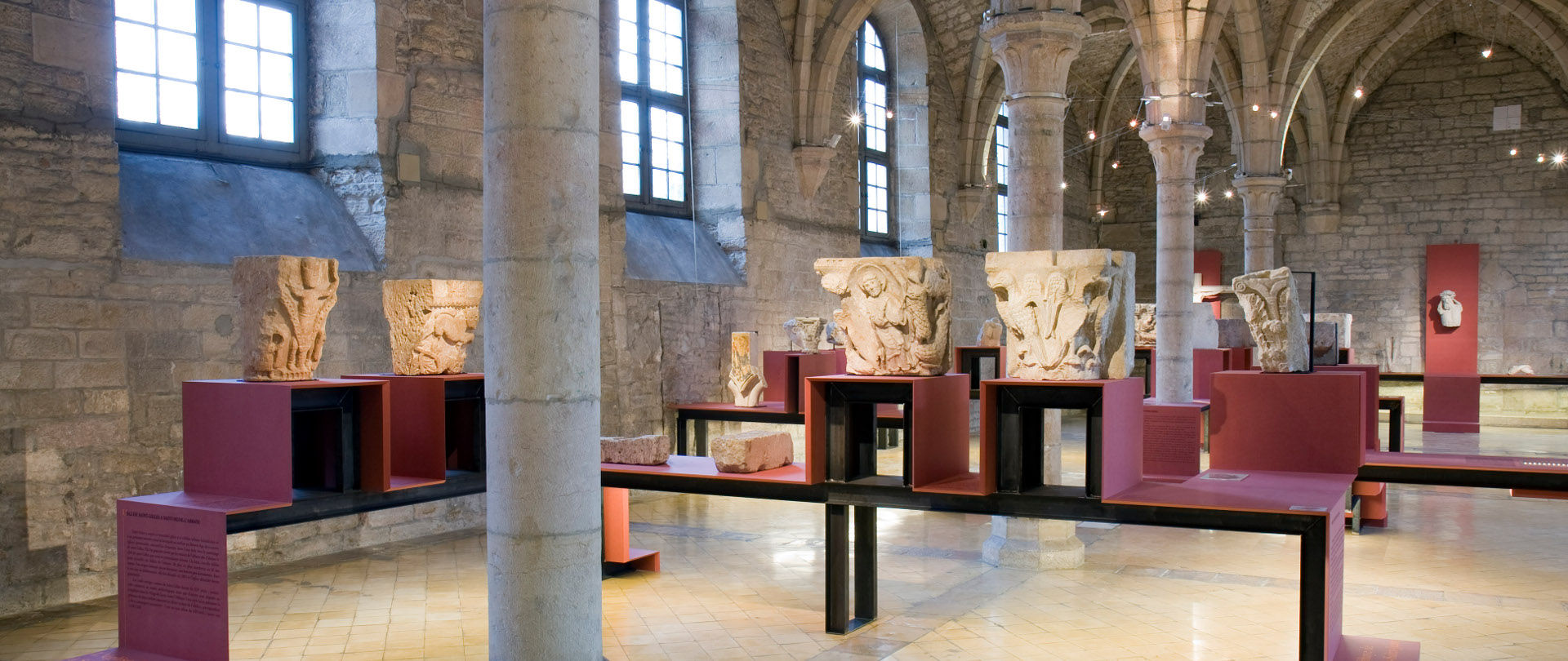https://mdw-travel-data-us-east-1.s3.amazonaws.com/img/country/France/Musee-Archeologique-de-Dijon/img_00.jpg
