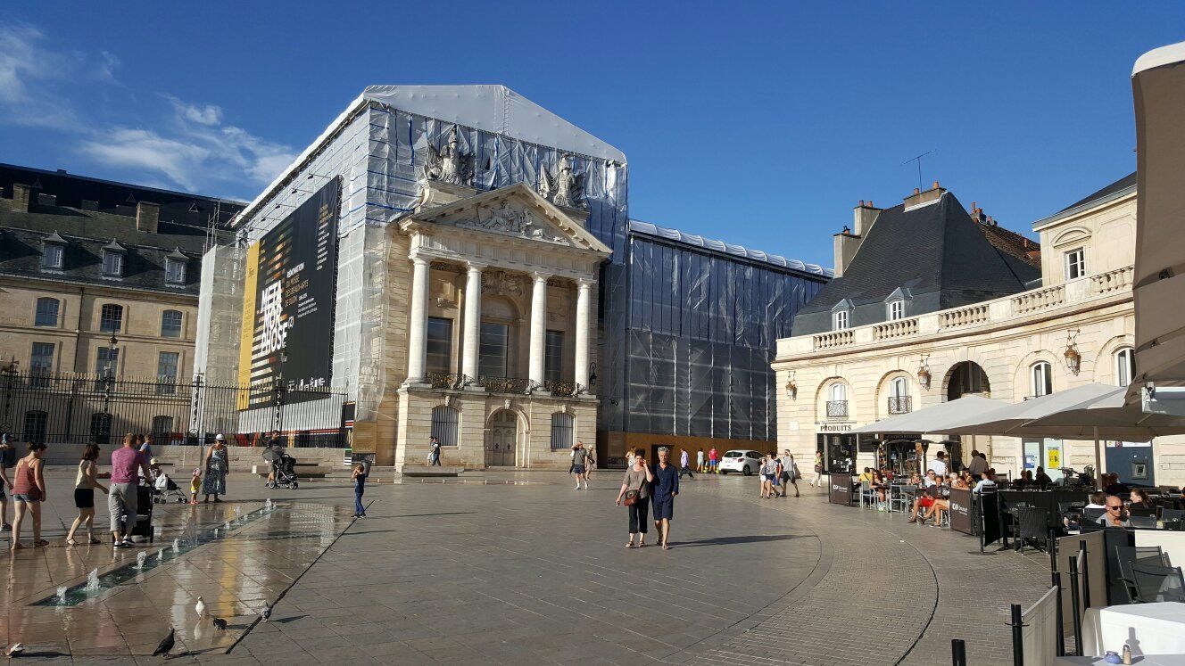 https://mdw-travel-data-us-east-1.s3.amazonaws.com/img/country/France/Musee-Archeologique-de-Dijon/img_05.jpg