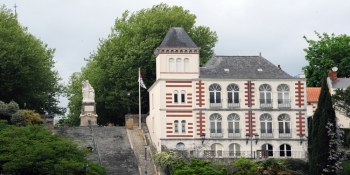 https://mdw-travel-data-us-east-1.s3.amazonaws.com/img/country/France/Musee-Jules-Verne/img_02.jpg