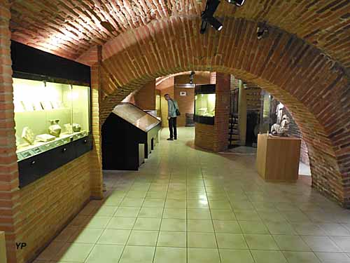 https://mdw-travel-data-us-east-1.s3.amazonaws.com/img/country/France/Musee-Paul-Dupuy/img_01.jpg