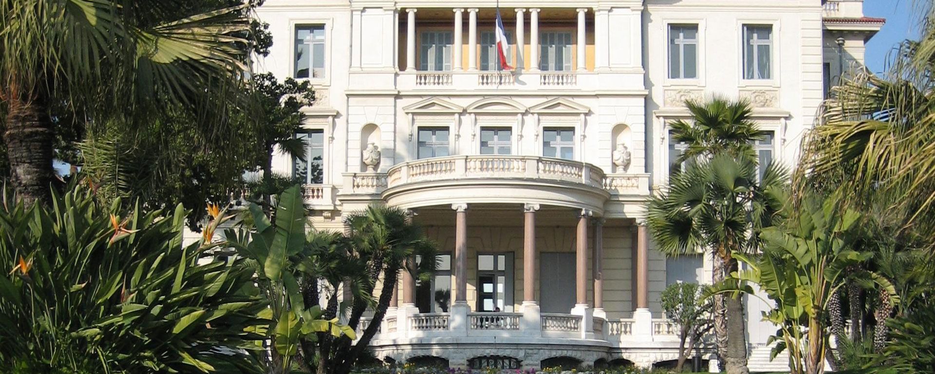https://mdw-travel-data-us-east-1.s3.amazonaws.com/img/country/France/Musee-dArt-et-dHistoire-du-Palais-Massena/img_00.jpg