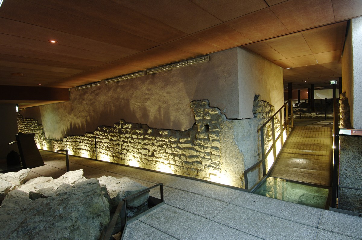 https://mdw-travel-data-us-east-1.s3.amazonaws.com/img/country/France/Musee-de-lAncien-Eveche-Gardens/img_05.jpg