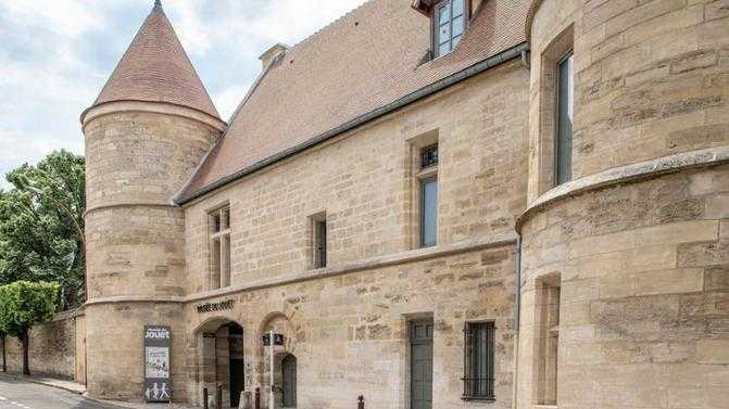 https://mdw-travel-data-us-east-1.s3.amazonaws.com/img/country/France/Musee-du-jouet/img_02.jpg