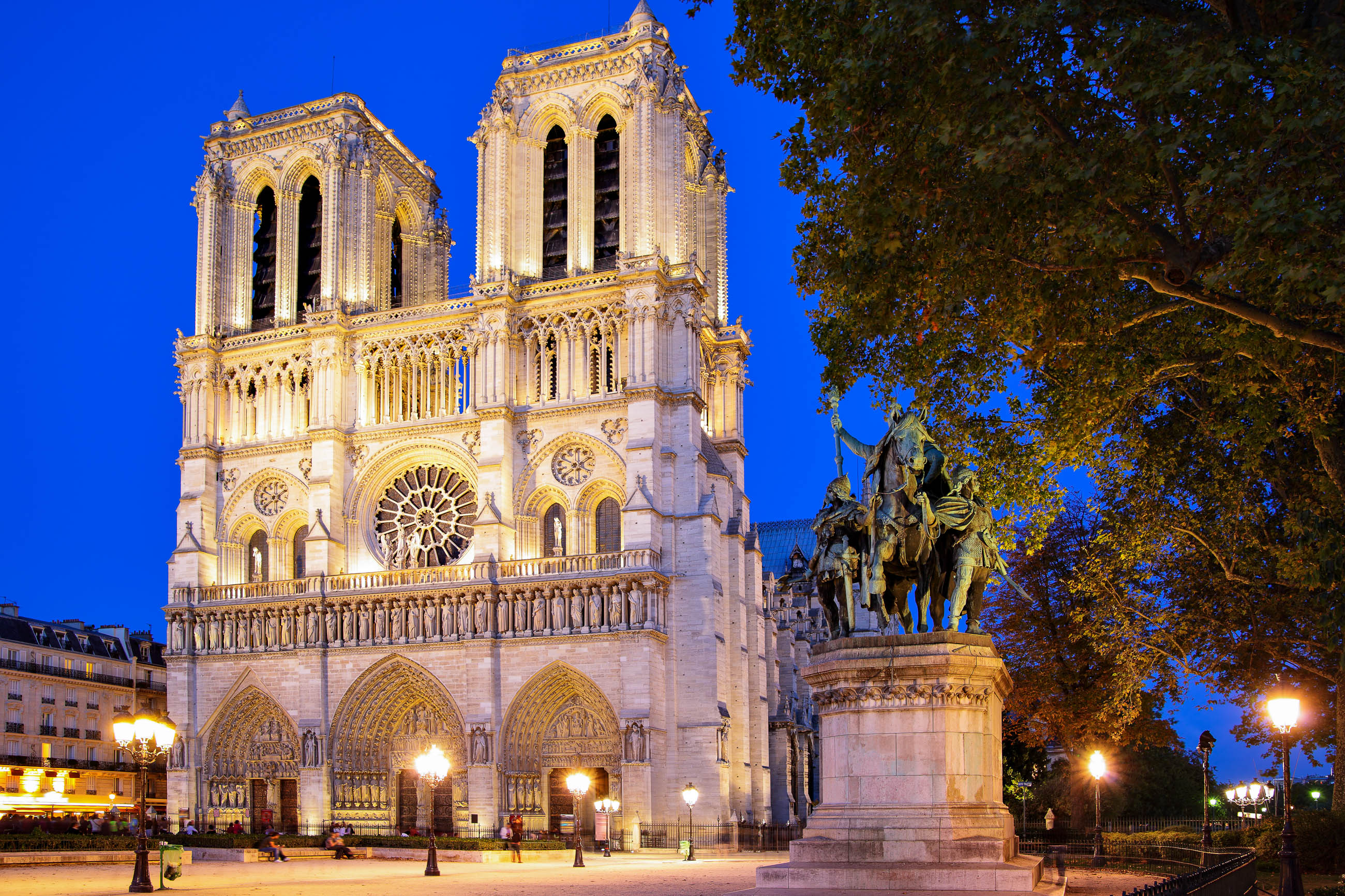 https://mdw-travel-data-us-east-1.s3.amazonaws.com/img/country/France/Notre-Dame-dEsperance/img_01.jpg