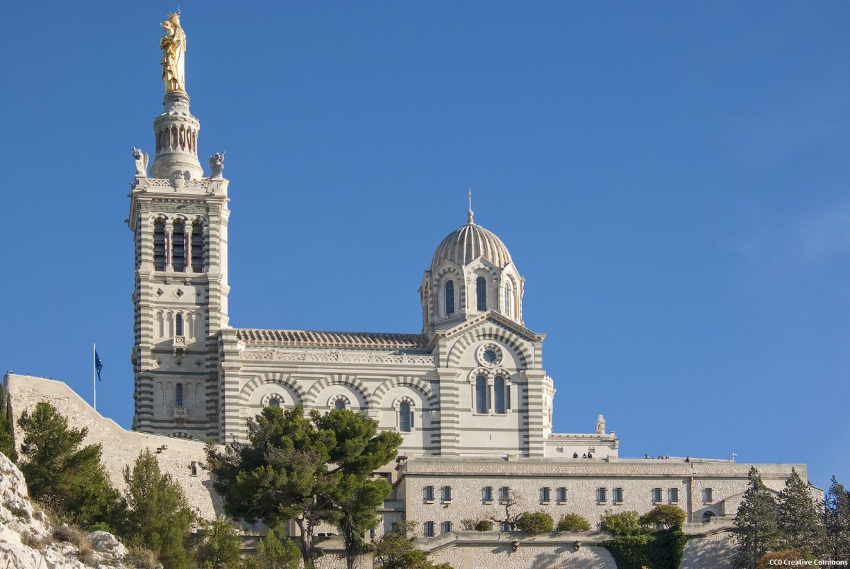 https://mdw-travel-data-us-east-1.s3.amazonaws.com/img/country/France/Notre-Dame-de-la-Garde/img_04.jpg