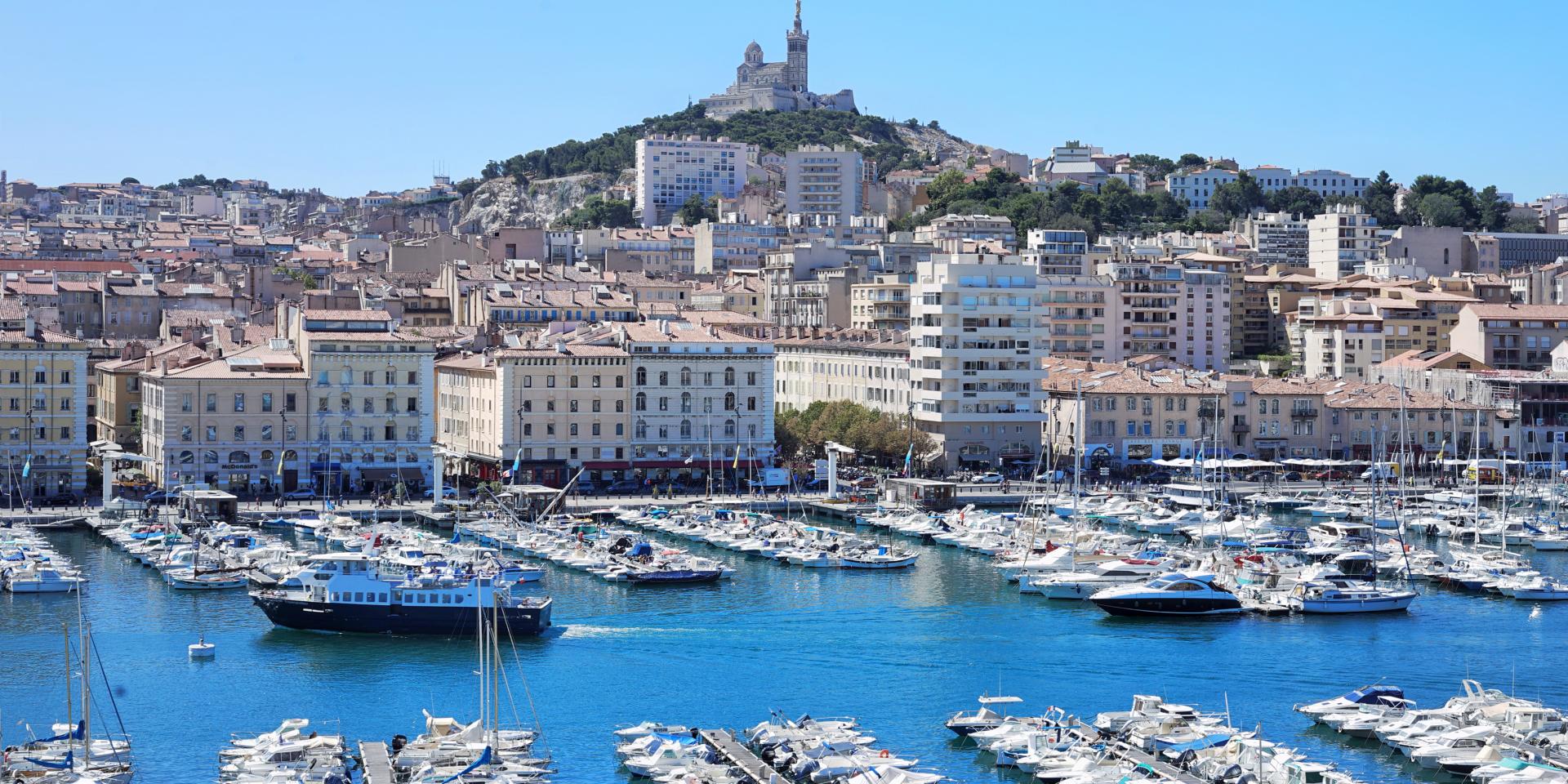 https://mdw-travel-data-us-east-1.s3.amazonaws.com/img/country/France/Old-Port-of-Marseille/img_02.jpg