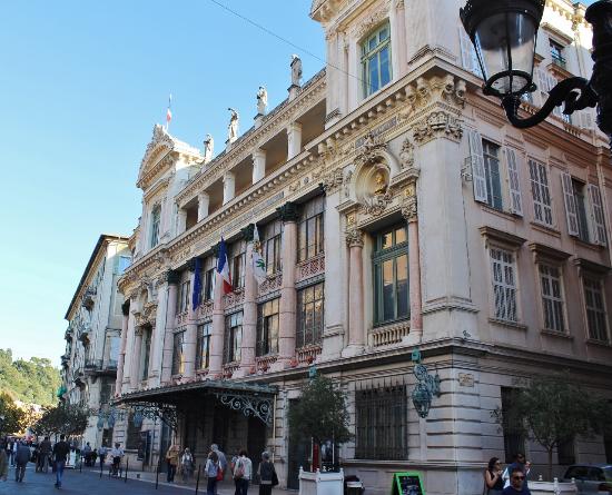 https://mdw-travel-data-us-east-1.s3.amazonaws.com/img/country/France/Opera-de-Nice/img_05.jpg