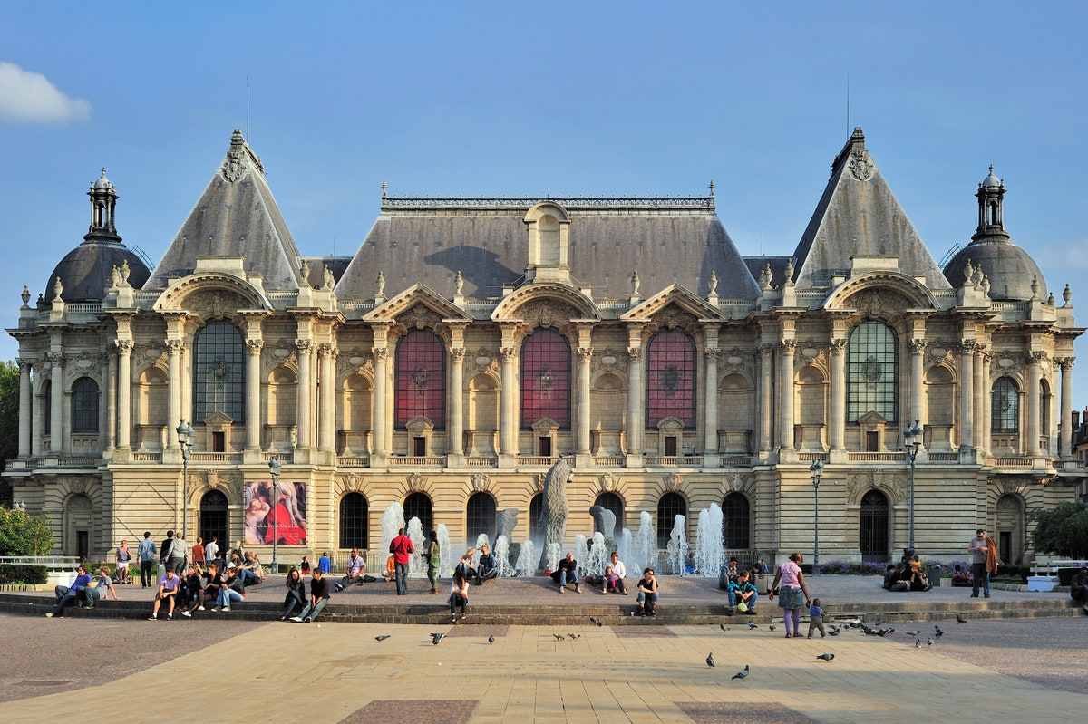 https://mdw-travel-data-us-east-1.s3.amazonaws.com/img/country/France/Palais-des-Beaux-Arts-de-Lille/img_01.jpg