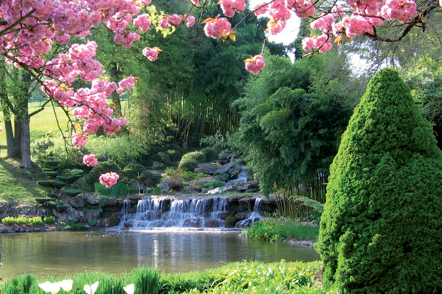 https://mdw-travel-data-us-east-1.s3.amazonaws.com/img/country/France/Parc-des-Jardins-de-lEurope/img_04.jpg