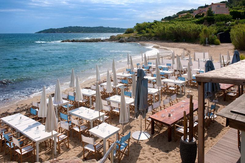 https://mdw-travel-data-us-east-1.s3.amazonaws.com/img/country/France/Plage-des-Graniers/img_03.jpg
