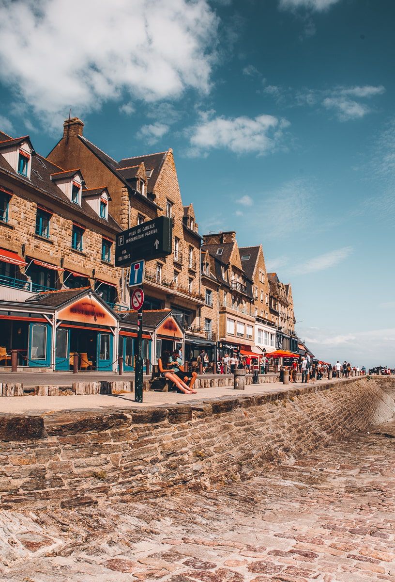 https://mdw-travel-data-us-east-1.s3.amazonaws.com/img/country/France/Port-de-Cancale/img_02.jpg