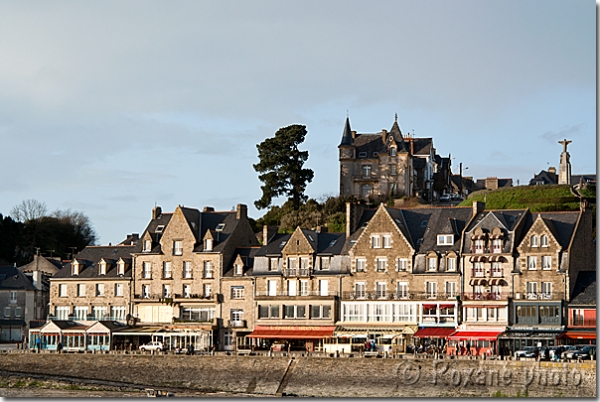 https://mdw-travel-data-us-east-1.s3.amazonaws.com/img/country/France/Port-de-Cancale/img_05.jpg