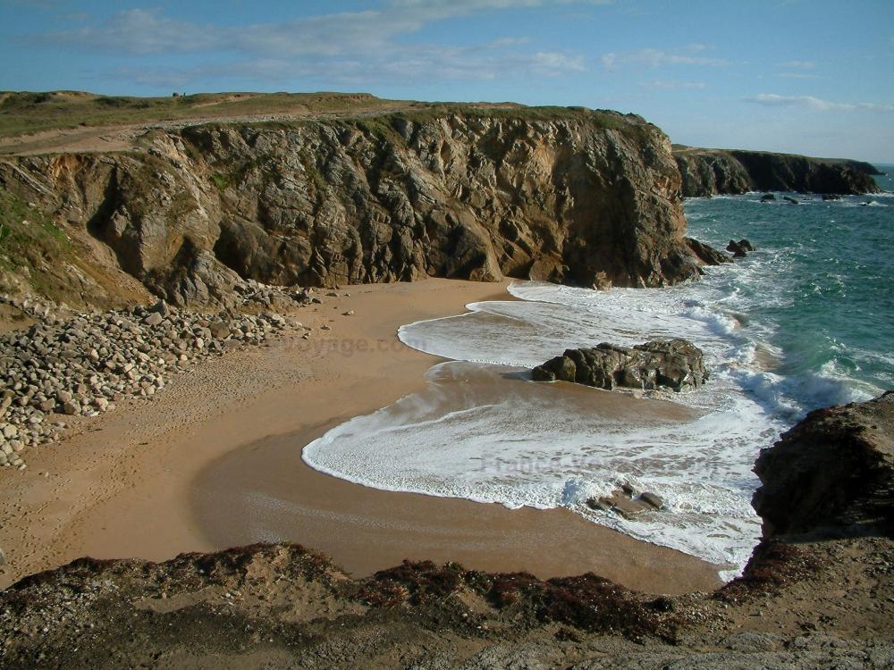 https://mdw-travel-data-us-east-1.s3.amazonaws.com/img/country/France/Quiberon/img_03.jpg