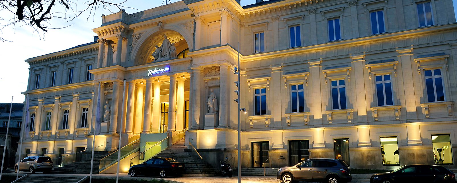 https://mdw-travel-data-us-east-1.s3.amazonaws.com/img/country/France/Radisson-Blu-Hotel-Nantes/img_02.jpg