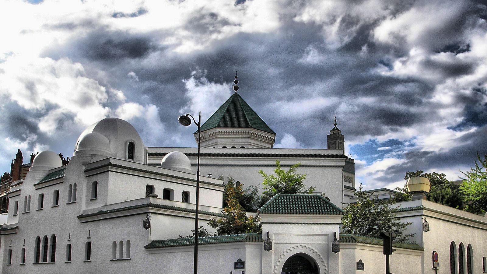 https://mdw-travel-data-us-east-1.s3.amazonaws.com/img/country/France/Rennes-Grand-Mosque/img_03.jpg