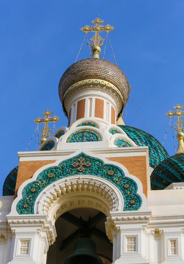 https://mdw-travel-data-us-east-1.s3.amazonaws.com/img/country/France/Russian-Orthodox-Cathedral/img_02.jpg
