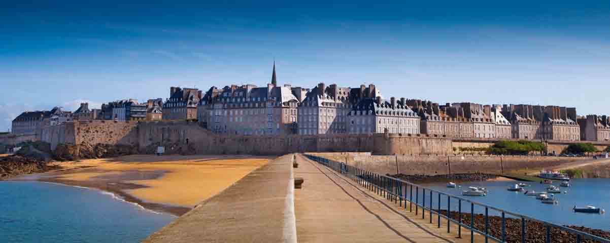 https://mdw-travel-data-us-east-1.s3.amazonaws.com/img/country/France/Saint-Malo/img_02.jpg