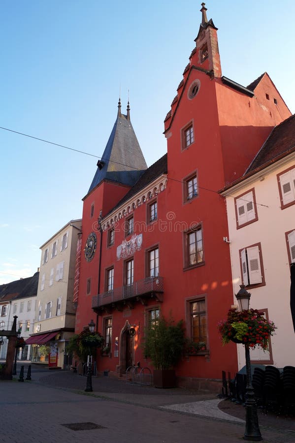 https://mdw-travel-data-us-east-1.s3.amazonaws.com/img/country/France/The-Alsatian-Museum/img_02.jpg