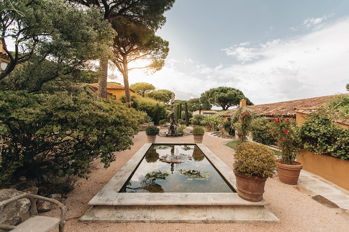 https://mdw-travel-data-us-east-1.s3.amazonaws.com/img/country/France/Villa-Marie/img_02.jpg