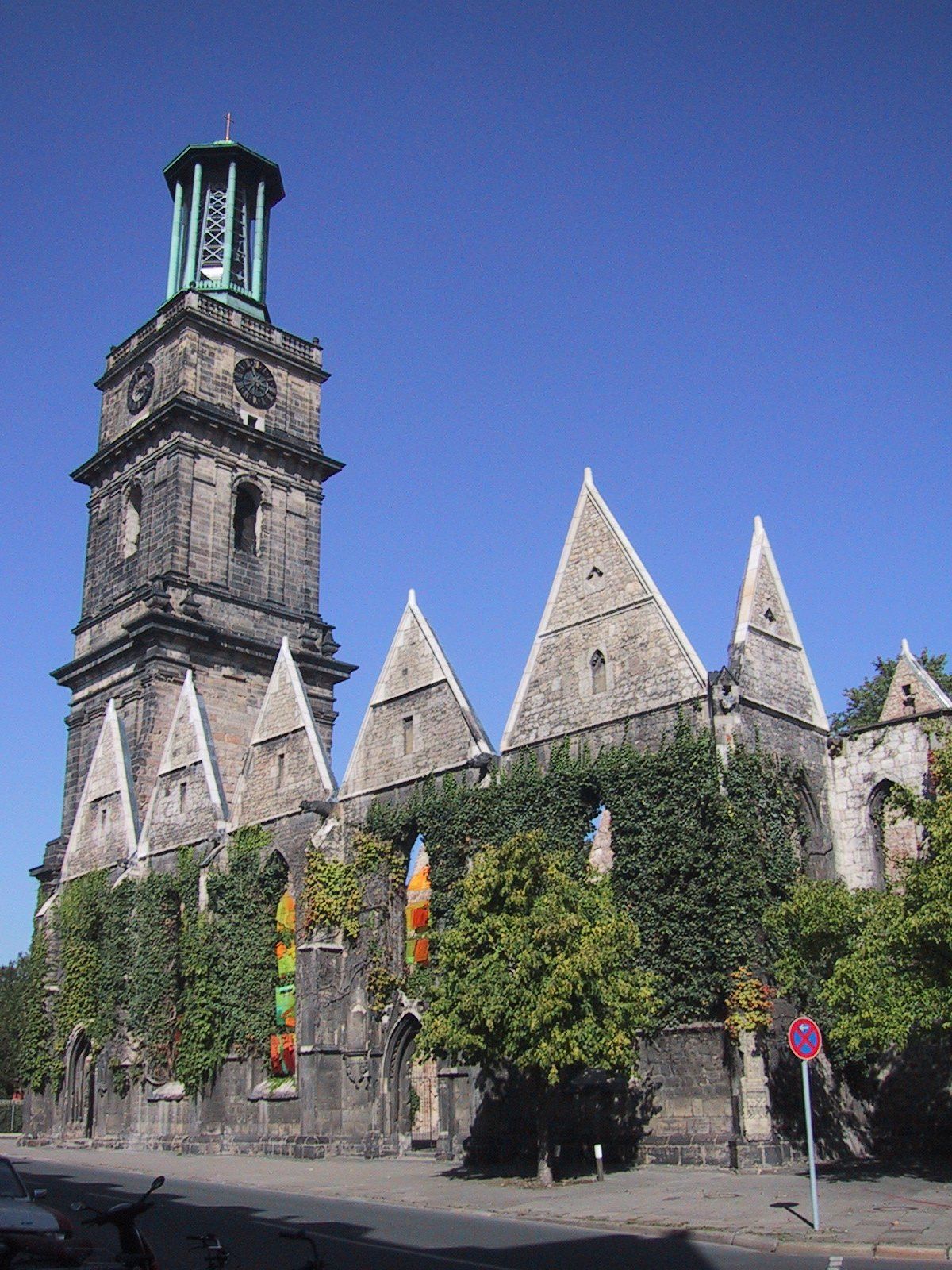 https://mdw-travel-data-us-east-1.s3.amazonaws.com/img/country/Germany/Aegidienkirche/img_00.jpg