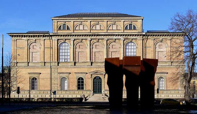 https://mdw-travel-data-us-east-1.s3.amazonaws.com/img/country/Germany/Alte-Pinakothek/img_02.jpg