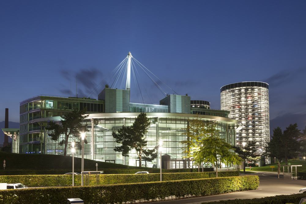 https://mdw-travel-data-us-east-1.s3.amazonaws.com/img/country/Germany/Autostadt/img_01.jpg