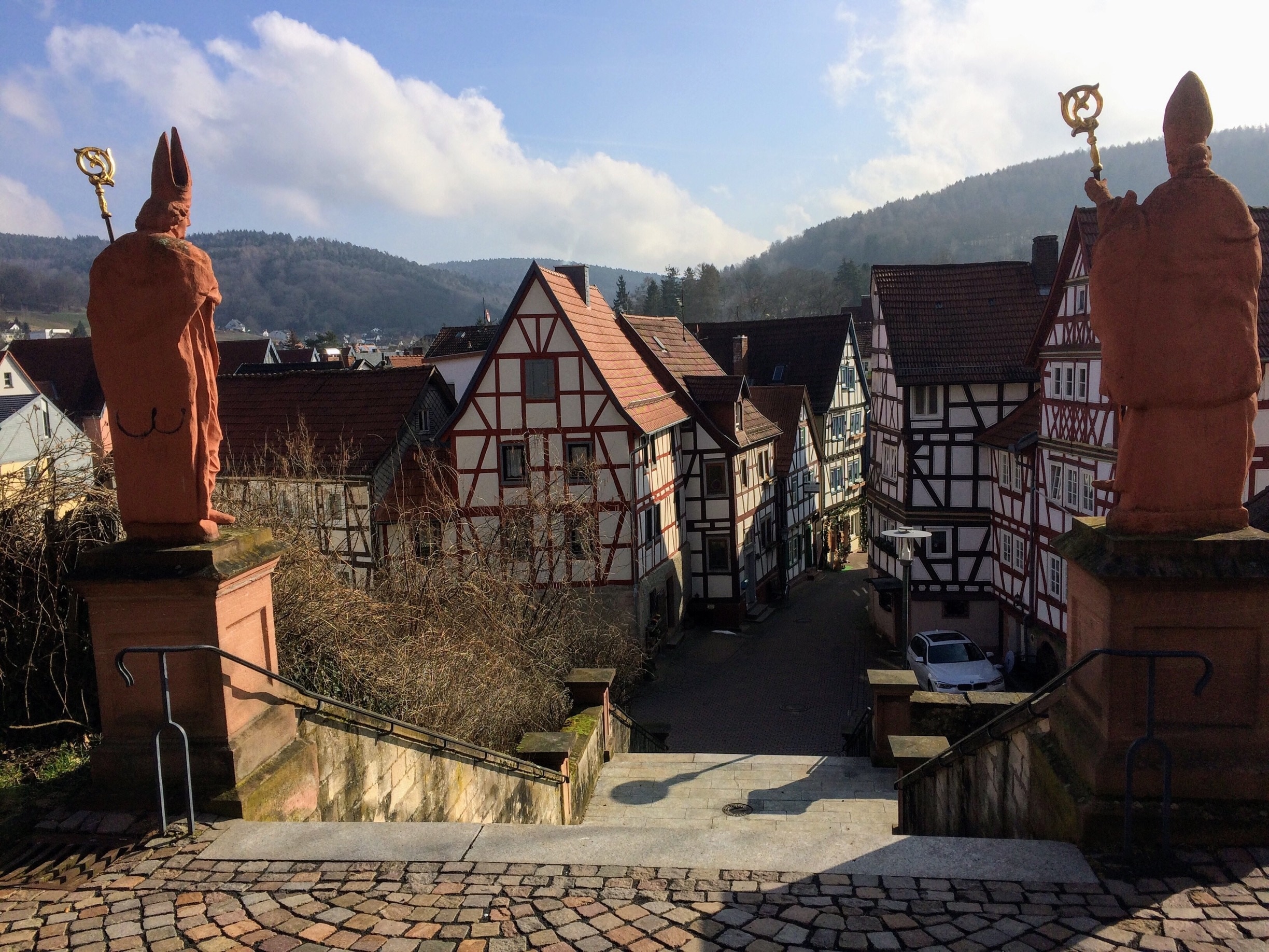 https://mdw-travel-data-us-east-1.s3.amazonaws.com/img/country/Germany/Bad-Orb-spa-gardens/img_02.jpg