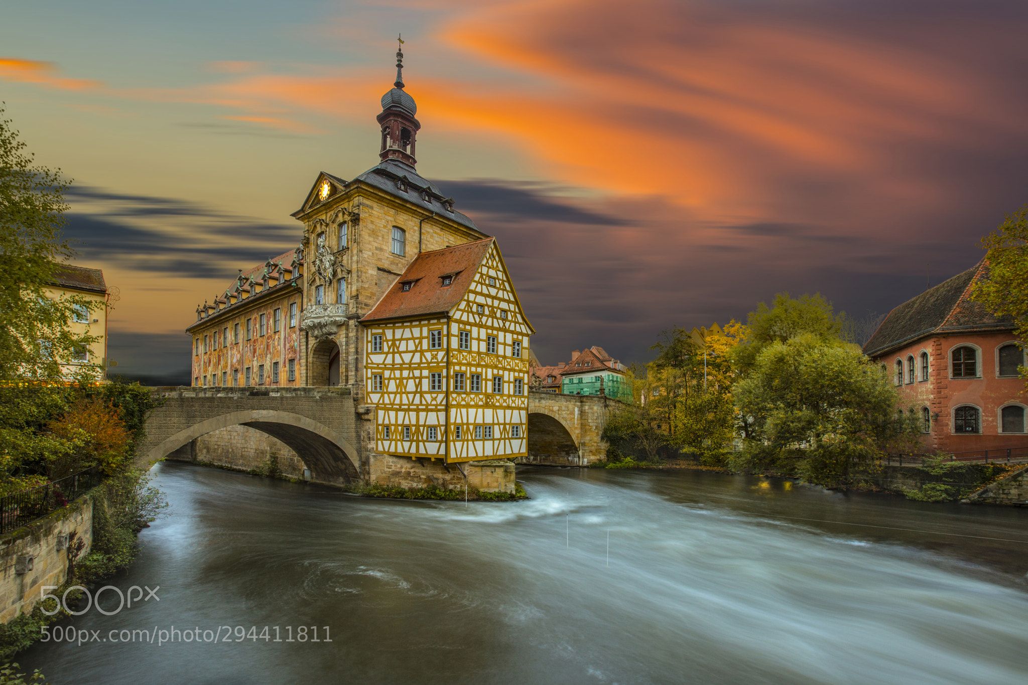 https://mdw-travel-data-us-east-1.s3.amazonaws.com/img/country/Germany/Bamberg/img_02.jpg