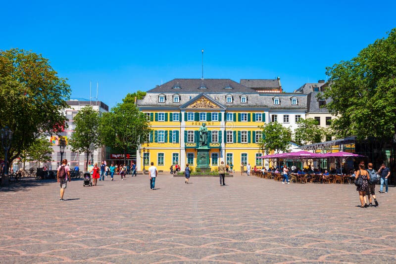 https://mdw-travel-data-us-east-1.s3.amazonaws.com/img/country/Germany/Beethoven-Monument/img_03.jpg