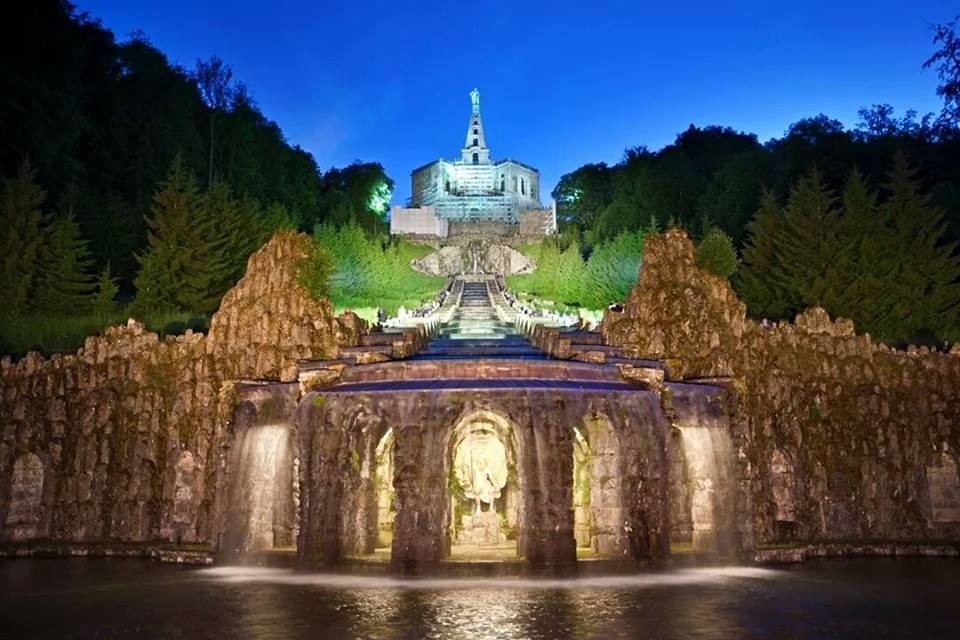 https://mdw-travel-data-us-east-1.s3.amazonaws.com/img/country/Germany/Bergpark-Wilhelmshohe/img_02.jpg