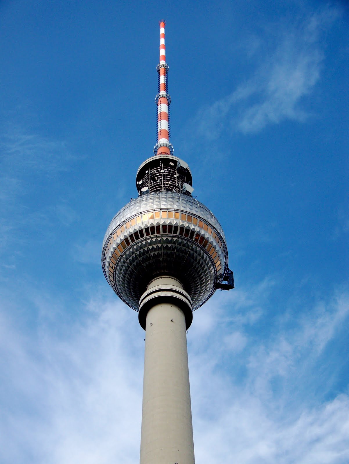 https://mdw-travel-data-us-east-1.s3.amazonaws.com/img/country/Germany/Berlin-TV-Tower/img_01.jpg