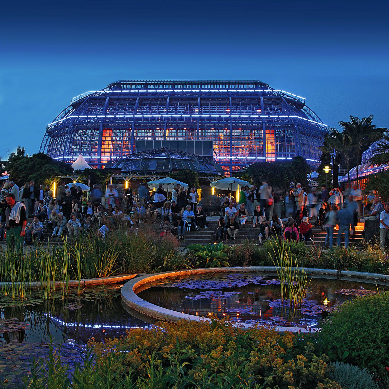 https://mdw-travel-data-us-east-1.s3.amazonaws.com/img/country/Germany/Botanical-Garden-and-Botanical-Museum-Berlin/img_03.jpg