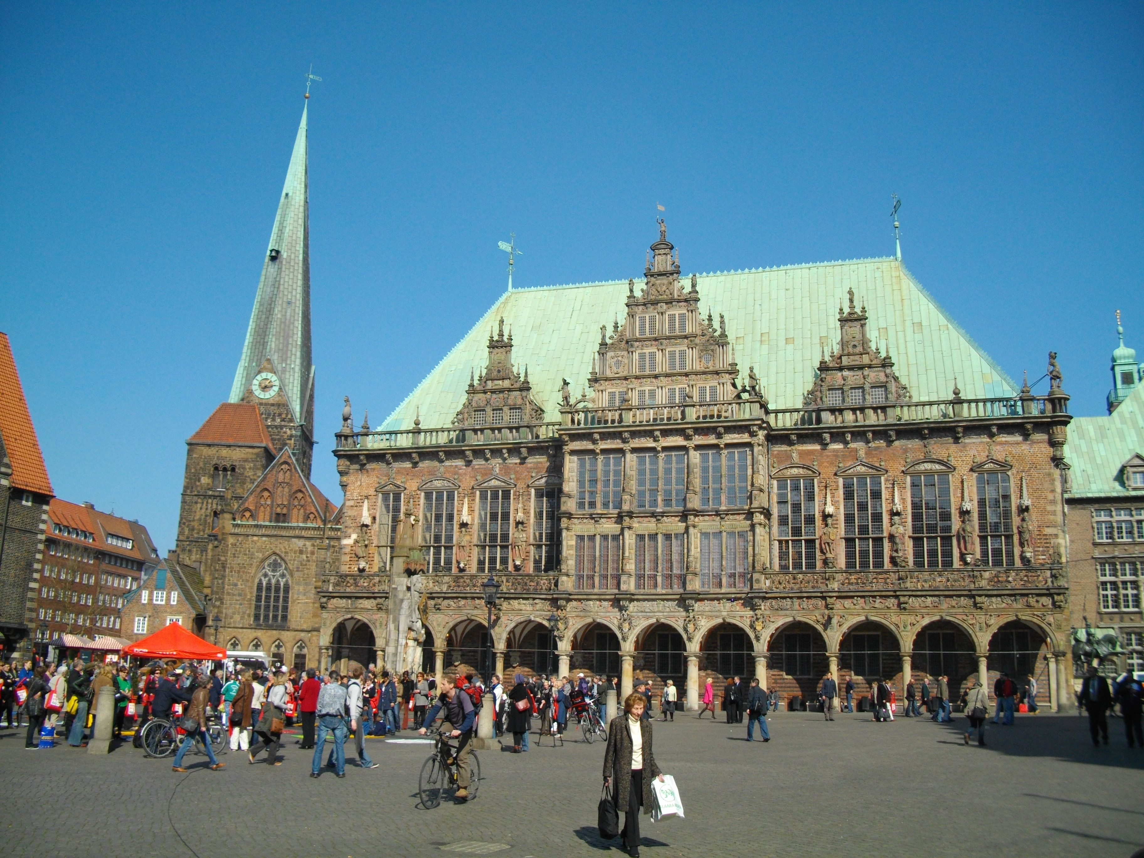https://mdw-travel-data-us-east-1.s3.amazonaws.com/img/country/Germany/Bremer-Rathaus/img_03.jpg