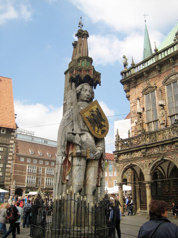 https://mdw-travel-data-us-east-1.s3.amazonaws.com/img/country/Germany/Bremer-Roland/img_02.jpg