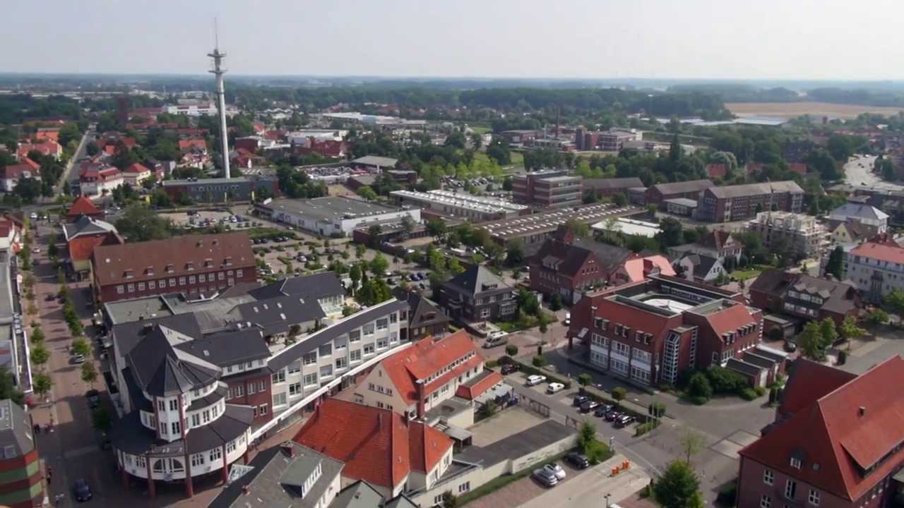 https://mdw-travel-data-us-east-1.s3.amazonaws.com/img/country/Germany/Cloppenburg-Museum-Village/img_02.jpg