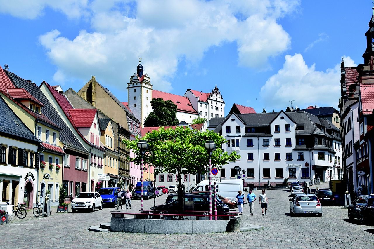 https://mdw-travel-data-us-east-1.s3.amazonaws.com/img/country/Germany/Colditz-Castle/img_03.jpg