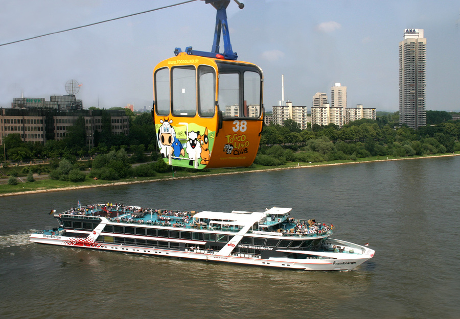 https://mdw-travel-data-us-east-1.s3.amazonaws.com/img/country/Germany/Cologne-Cable-Car/img_03.jpg