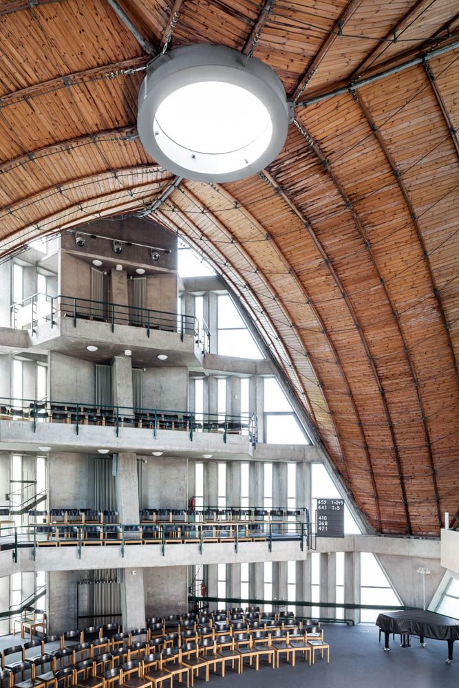 https://mdw-travel-data-us-east-1.s3.amazonaws.com/img/country/Germany/Dreieinigkeitskirche/img_01.jpg