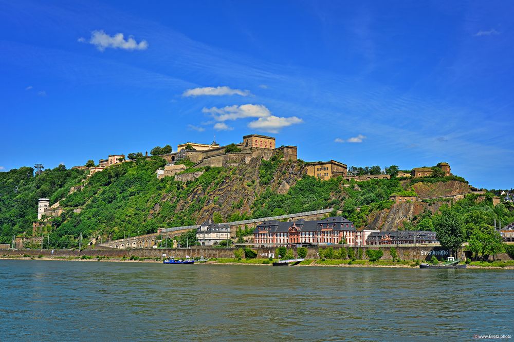 https://mdw-travel-data-us-east-1.s3.amazonaws.com/img/country/Germany/Festung-Ehrenbreitstein/img_03.jpg