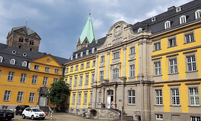 https://mdw-travel-data-us-east-1.s3.amazonaws.com/img/country/Germany/Folkwang-University-of-the-Arts/img_00.jpg
