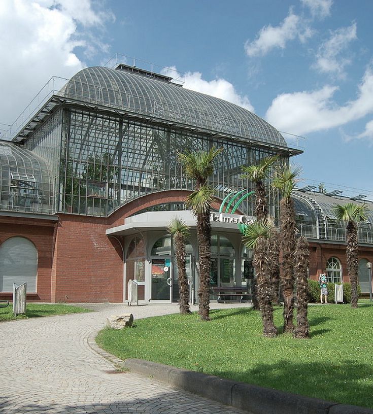 https://mdw-travel-data-us-east-1.s3.amazonaws.com/img/country/Germany/Frankfurt-Palm-House/img_02.jpg