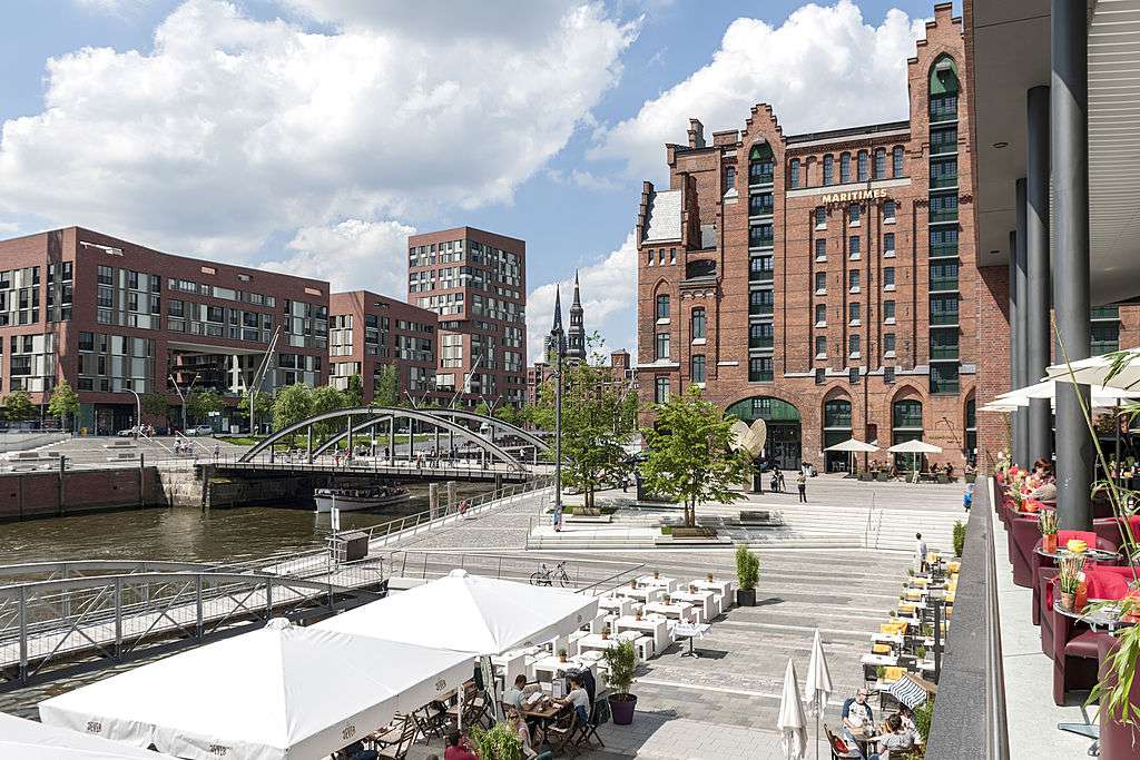 https://mdw-travel-data-us-east-1.s3.amazonaws.com/img/country/Germany/Hamburg-Museum/img_03.jpg
