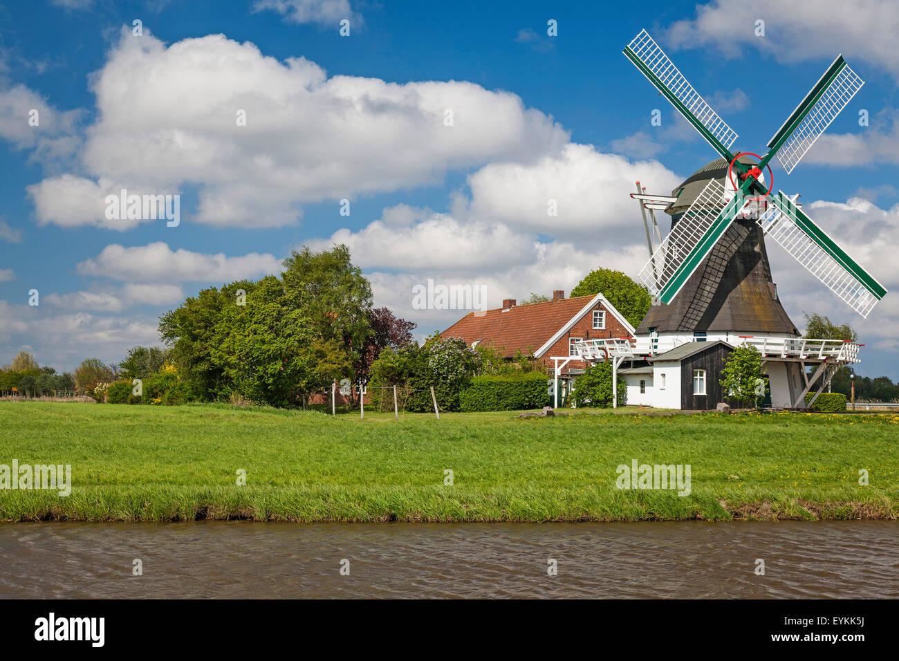 https://mdw-travel-data-us-east-1.s3.amazonaws.com/img/country/Germany/Harlingerland-Bird-Park/img_03.jpg