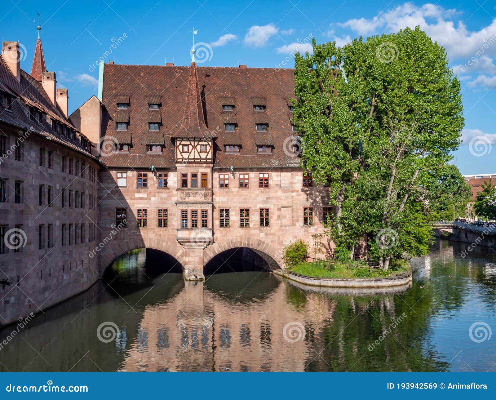 https://mdw-travel-data-us-east-1.s3.amazonaws.com/img/country/Germany/Heilig-Geist-Spital/img_03.jpg