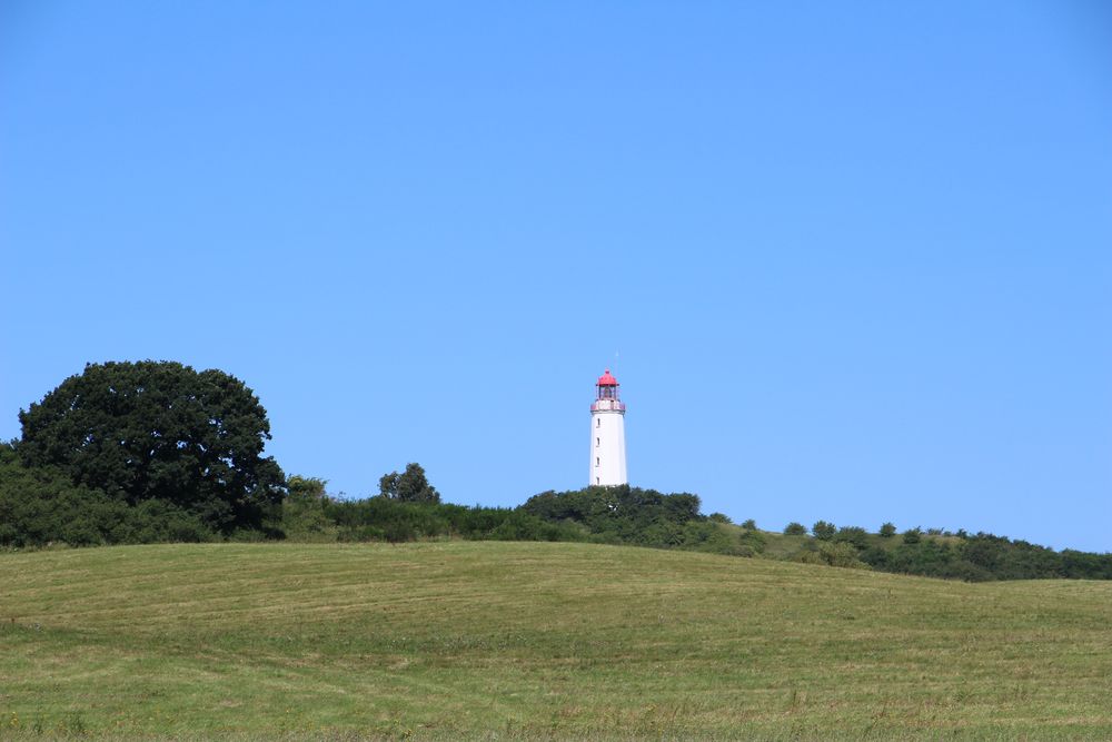 https://mdw-travel-data-us-east-1.s3.amazonaws.com/img/country/Germany/Hiddensee/img_03.jpg
