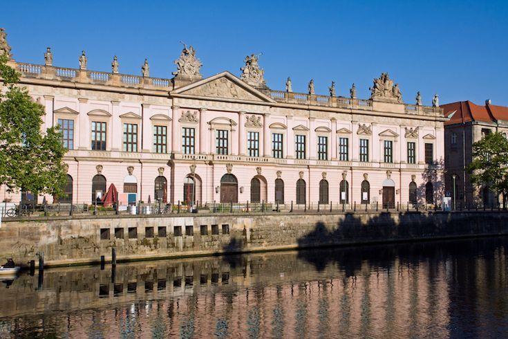 https://mdw-travel-data-us-east-1.s3.amazonaws.com/img/country/Germany/Historisches-Museum/img_01.jpg