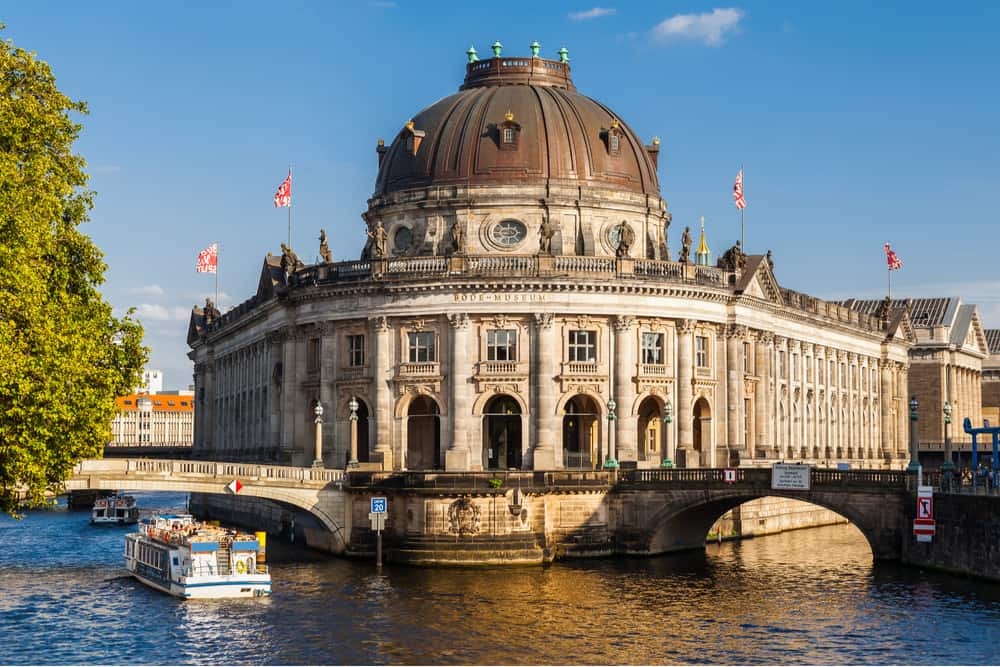 https://mdw-travel-data-us-east-1.s3.amazonaws.com/img/country/Germany/Historisches-Museum/img_02.jpg